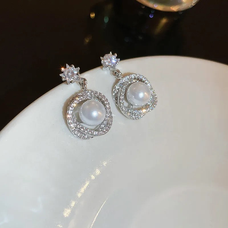 Silver Pearl Earrings